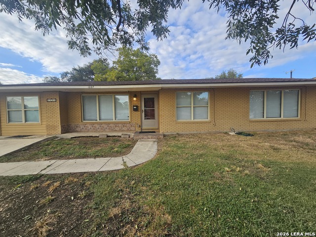 1227 Oblate Property Photo 1