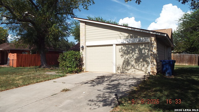 8311 Meadow Fire Property Photo 2