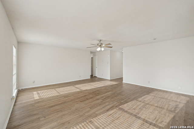 1014 Cloverbrook St Property Photo 5