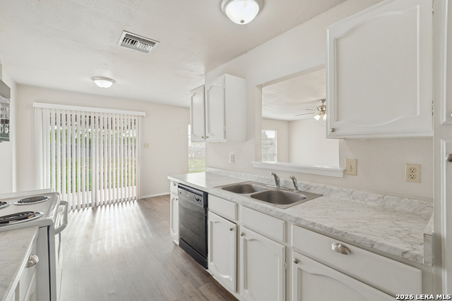 1014 Cloverbrook St Property Photo 11