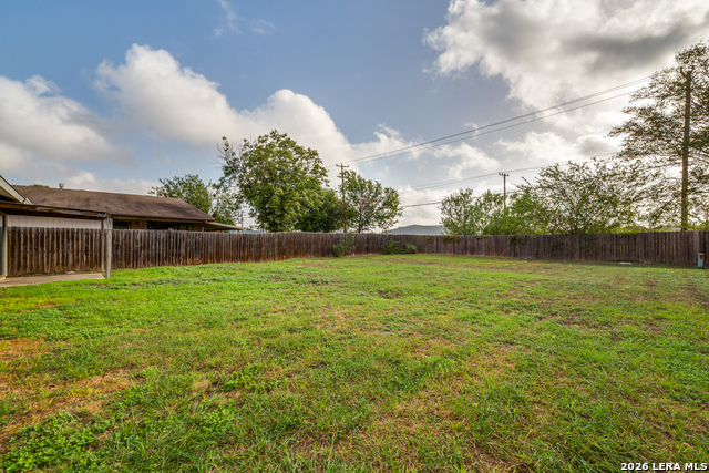 1014 Cloverbrook St Property Photo 22