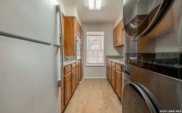 7834 Broadway Property Photo 3