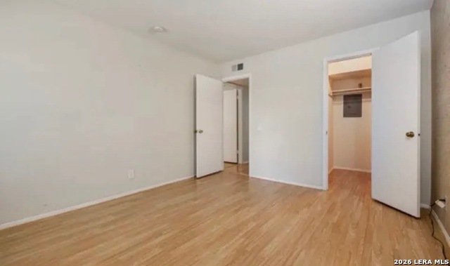 7834 Broadway Property Photo 6