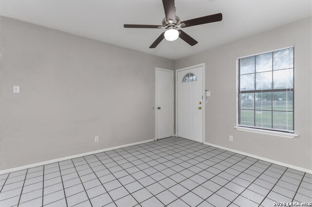 927 W Formosa Property Photo 3
