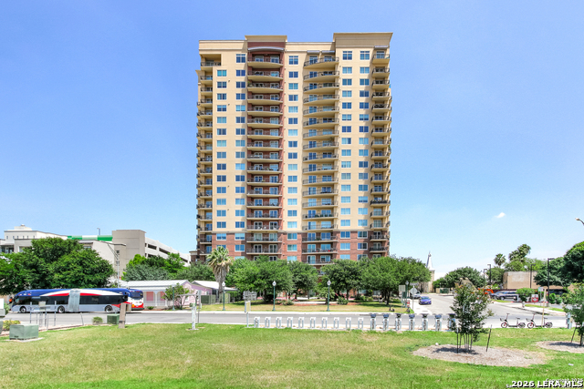 215 Center Property Photo 1