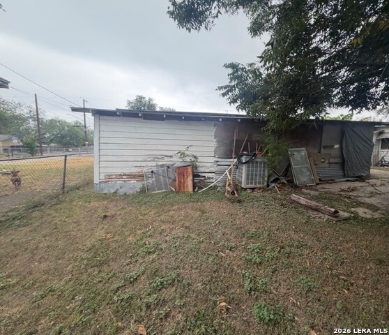 670 Kendalia Ave Property Photo 3