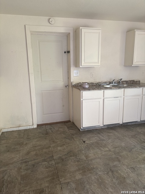1220 Romero Property Photo 3