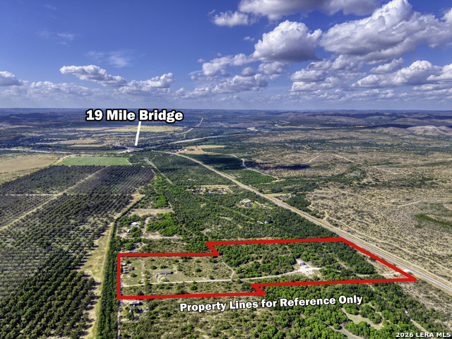 15821 State Highway 55 Property Photo 2
