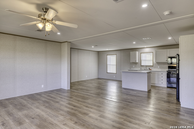 15821 State Highway 55 Property Photo 16