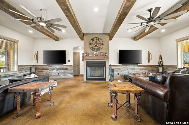 1202 Native Trail Way Property Photo 6