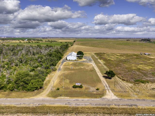 253 County Road 432 Property Photo 4