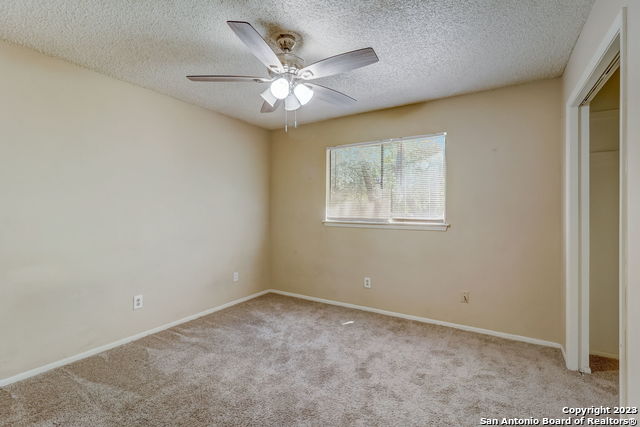 13710 Syracuse St Property Photo 21