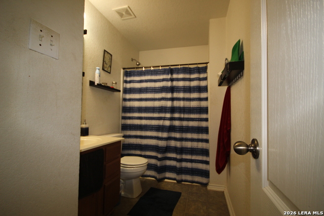 216 Horse Hl Property Photo 6