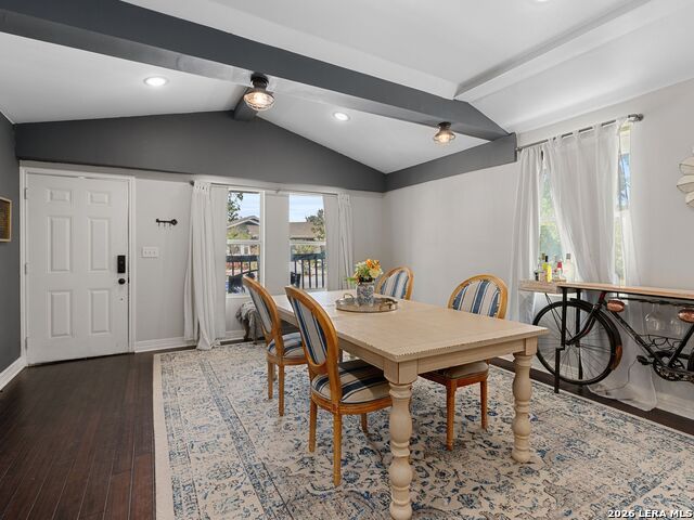 1122 W Craig Place Property Photo 4