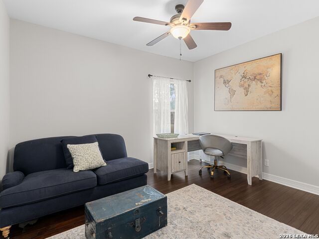 1122 W Craig Place Property Photo 19