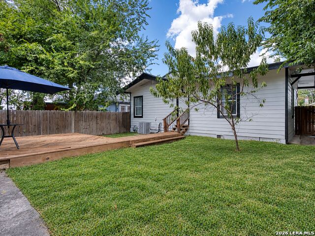 1122 W Craig Place Property Photo 20