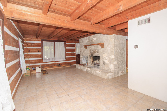 19706 Scenic Loop Rd Property Photo 12