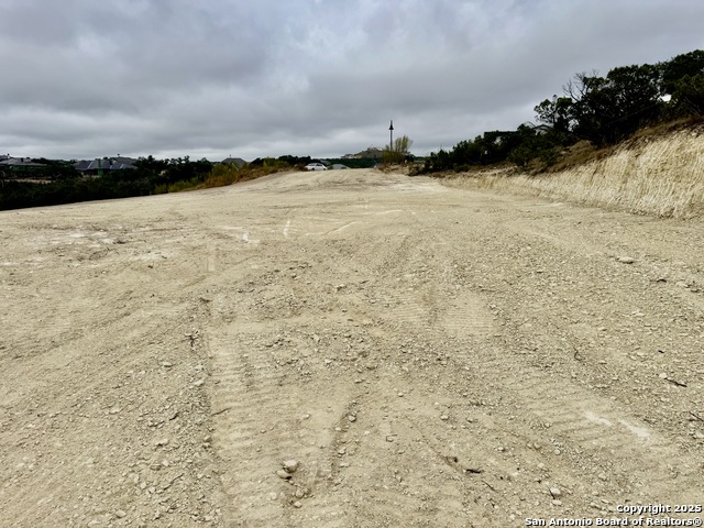 9508 Lenox Hl Property Photo 7