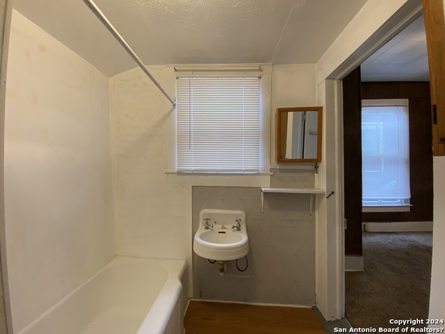 803 Montana St Property Photo 11