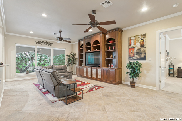 1805 Rush Property Photo 4