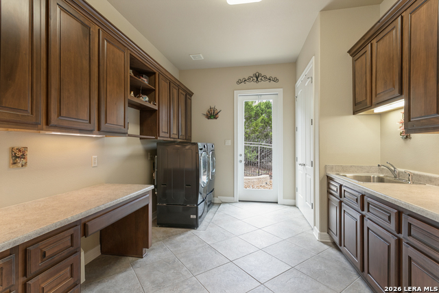 1805 Rush Property Photo 23