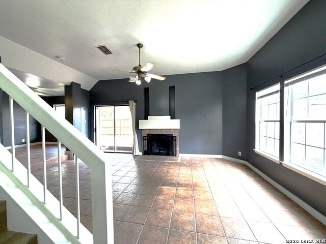 11719 Spring Ridge Dr Property Photo 5