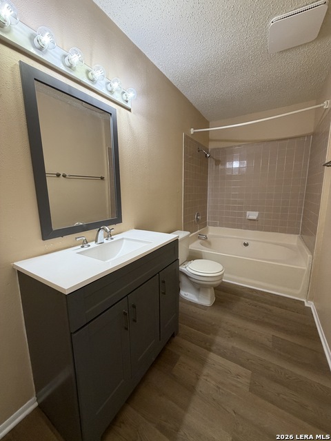11719 Spring Ridge Dr Property Photo 24