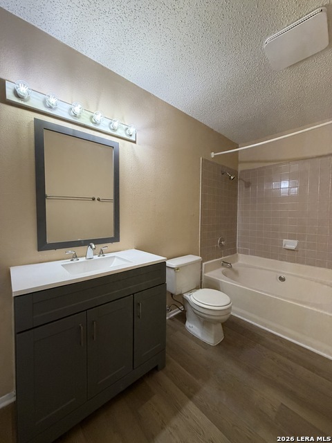 11719 Spring Ridge Dr Property Photo 26