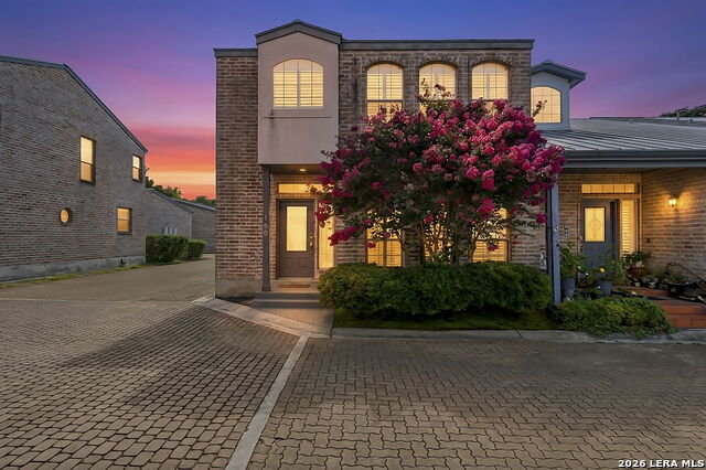 158 Oakwell Farms Property Photo