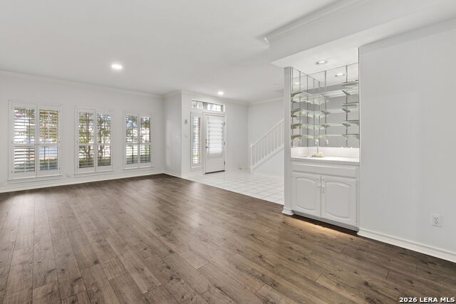 158 Oakwell Farms Property Photo 8