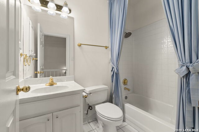 158 Oakwell Farms Property Photo 31