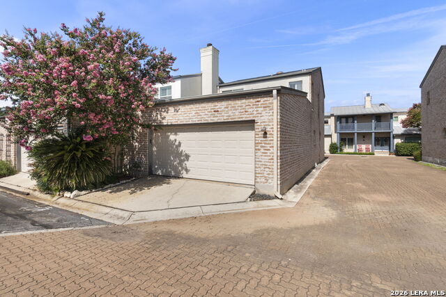 158 Oakwell Farms Property Photo 33