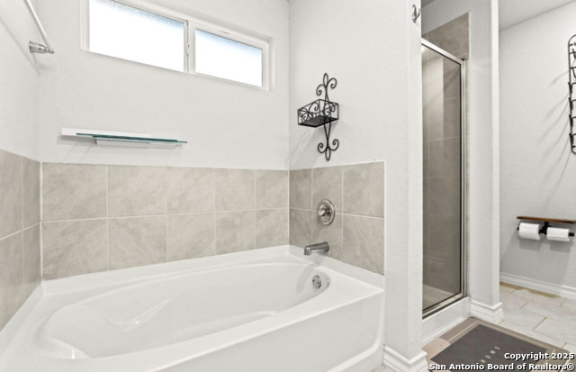 324 Washita Riv Property Photo 18