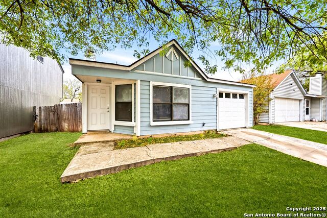 4015 Sun Harbour Property Photo 3