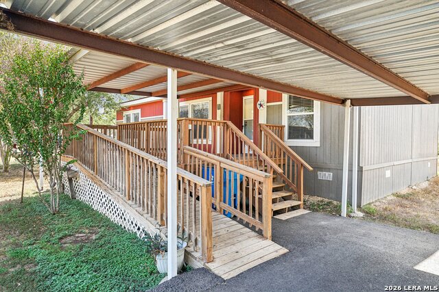 145 Bossier St Property Photo 15