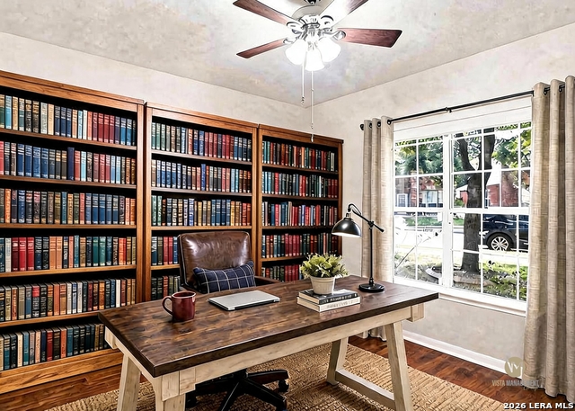 9239 Wind Talker Property Photo 4