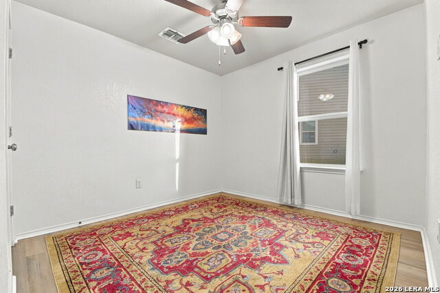 802 Hickory Trail Property Photo 15
