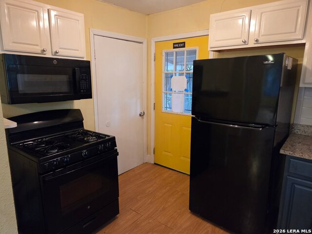 251 Prospect Property Photo 6
