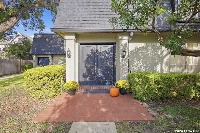 7834 Broadway St Property Photo 1