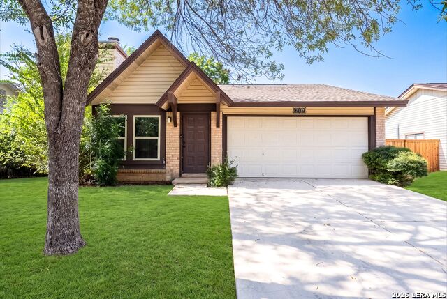 9410 Valley Bend Property Photo 2