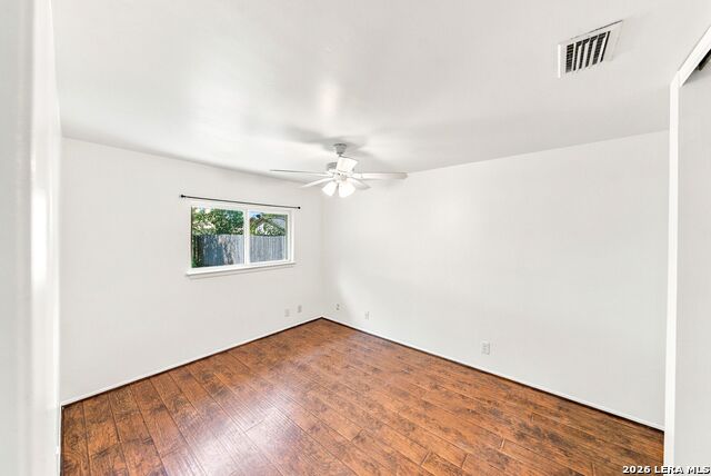 9410 Valley Bend Property Photo 13