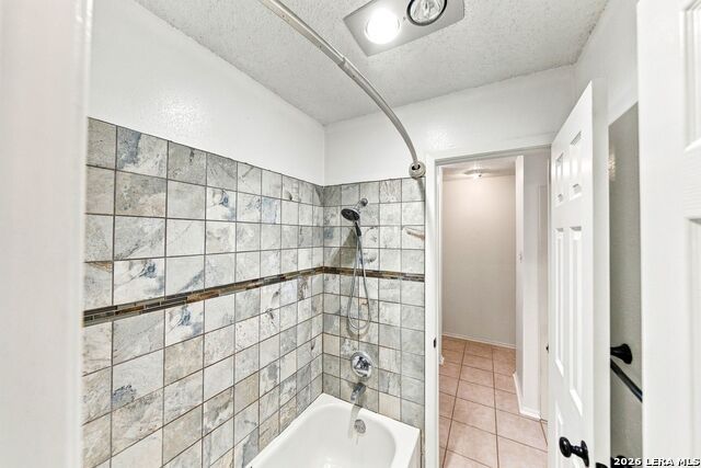 9410 Valley Bend Property Photo 14