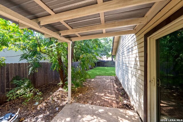 9410 Valley Bend Property Photo 27