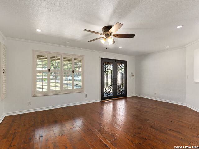 102 Riviera Drive Property Photo 7