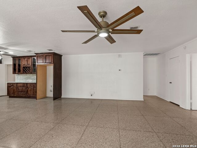 102 Riviera Drive Property Photo 21