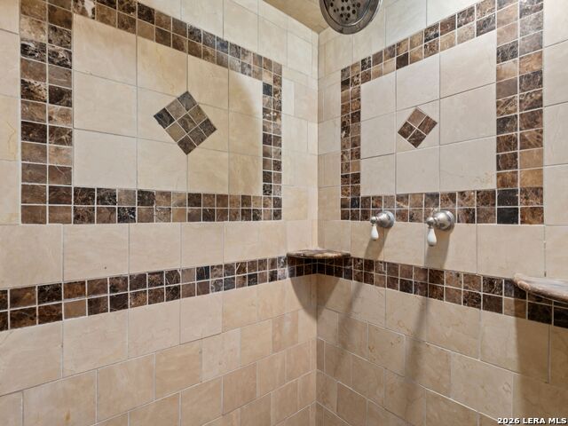 102 Riviera Drive Property Photo 32