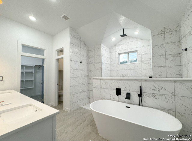 107 S Lon Price Property Photo 7