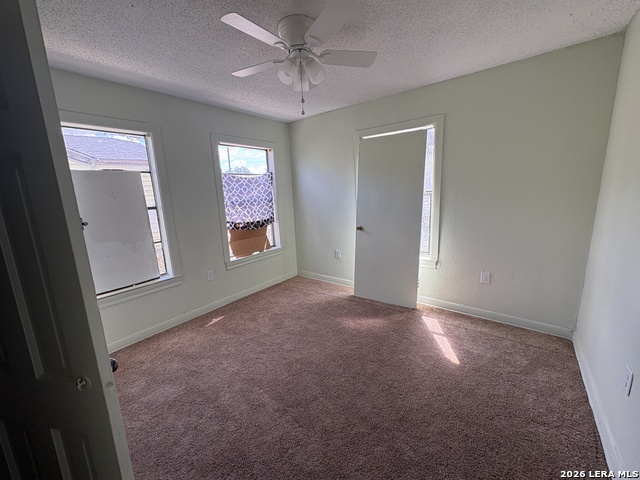 1935 Lamar St Property Photo 4