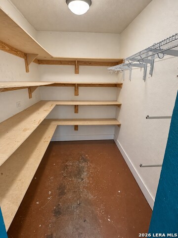 516 N Teel Property Photo 15
