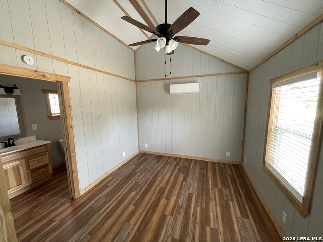 3795 Forest Trail Dr Property Photo 6